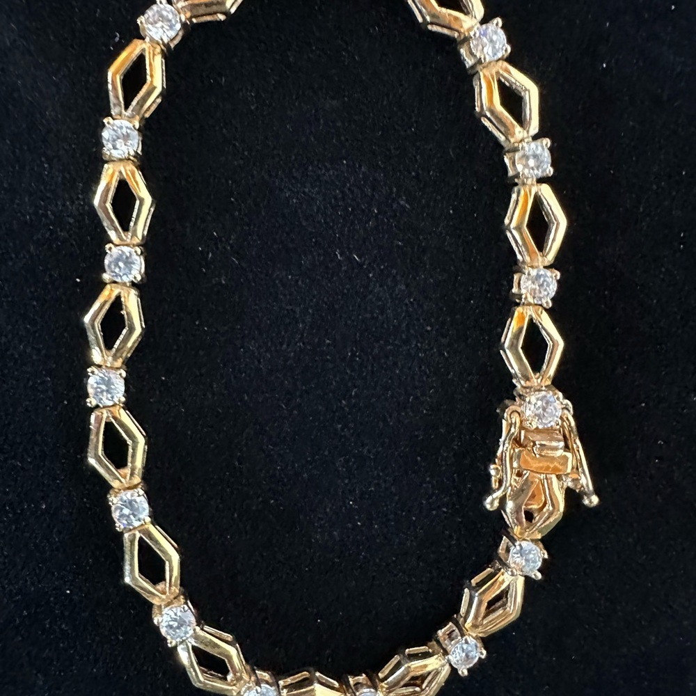 Roman Vintage Tennis Bracelet